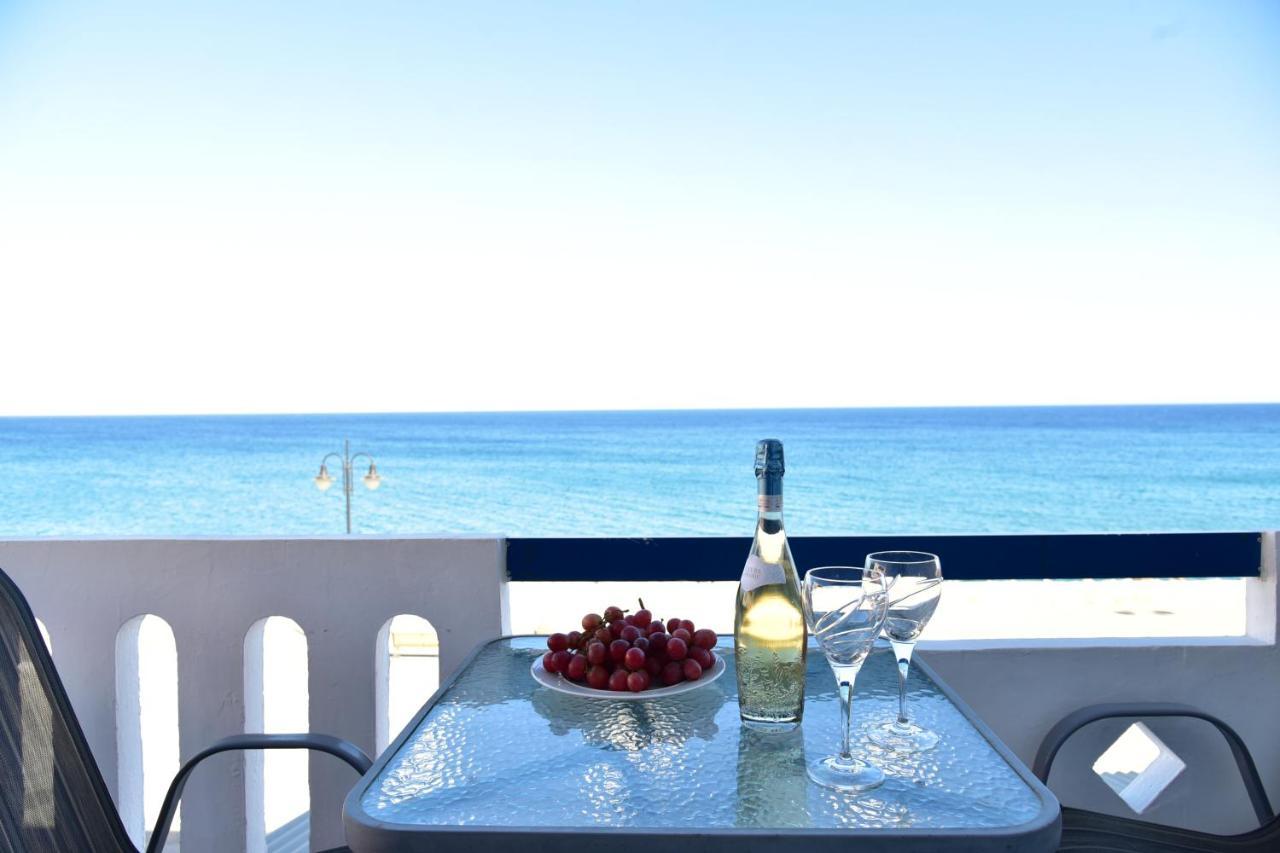 Petrakis Sea View Apartment *